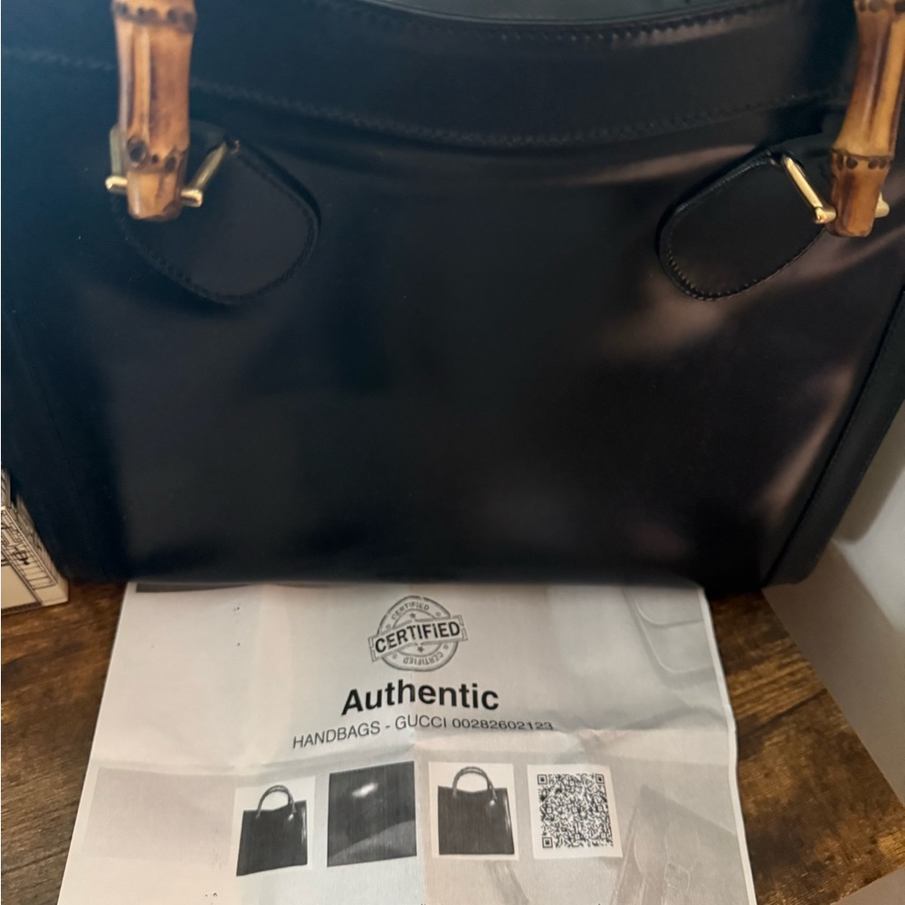 Gucci Diana Bamboo Satchel - Picture 6 of 9